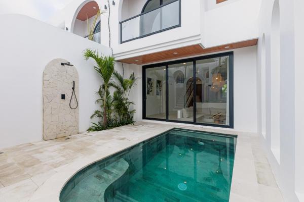 På billedet ses objektet Amal 3 Canggu 2BR Private Pool Villa By Bali Bliss Properties beliggende i byen Mengwi.