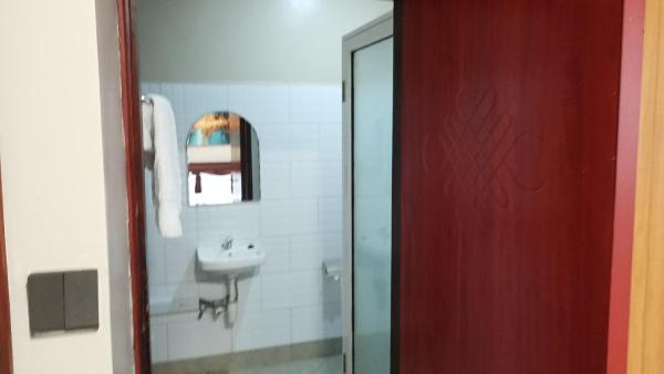 Na zdjęciu widoczny jest obiekt Lerato's Apartments położony w mieście Kampala.