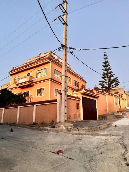 Chalet, Para Disfrutar De Un Amanecer, Paz Y Tranquilidad En Familia - Ksar Sghir