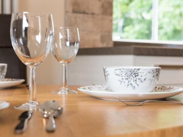 Φωτογραφία 9: 2 Bed in Keswick oc-sz379