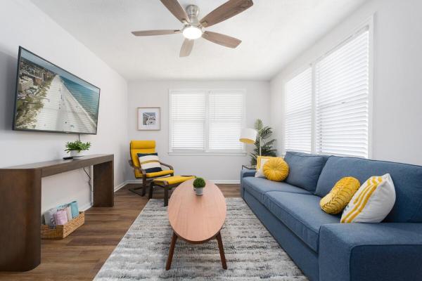 Be A Nomad - Coastal Calm, 2 Blocks From Beach - Jacksonville Beach, FL
