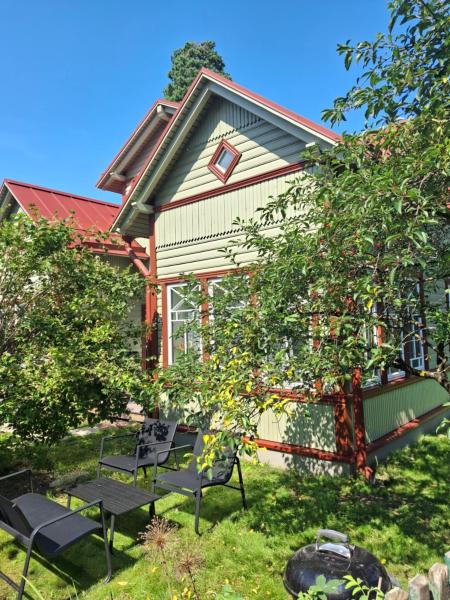Charming Flat in a Historic Nõmme Villa, Tallinn