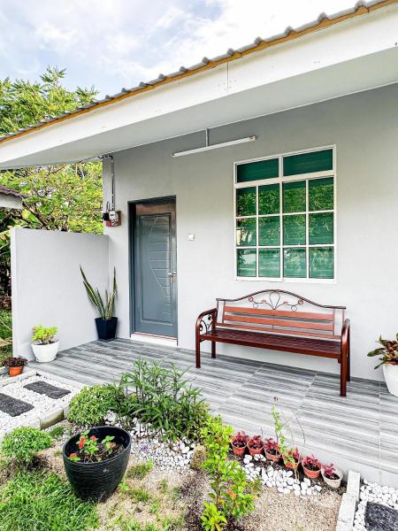 Nar Kampung Studio - Batu Maung