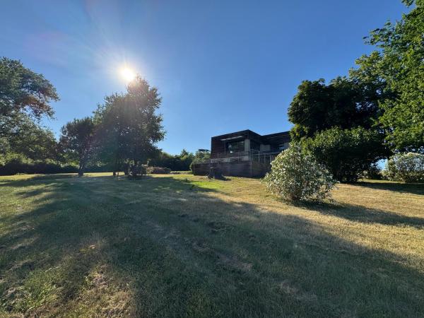A la foto es mostra l'objecte Villa au coeur du vignoble situat a la ciutat de Cazeneuve.