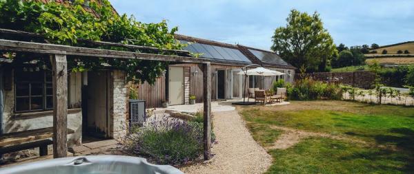 The Cow Byre - Forest of Dean
