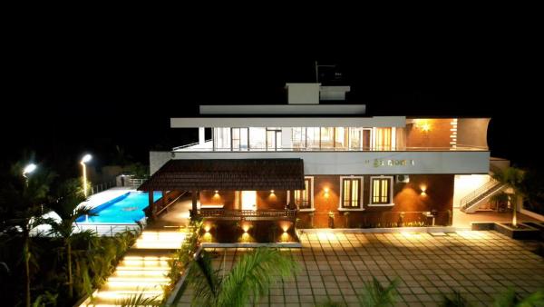 A la foto es mostra l'objecte Rg FARMHOUSE Girijapura situat a la ciutat de Māgadi.