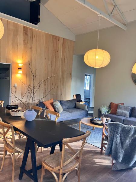 Na zdjęciu widoczny jest obiekt Hurstmere Cottage, Matakana położony w mieście Matakana.