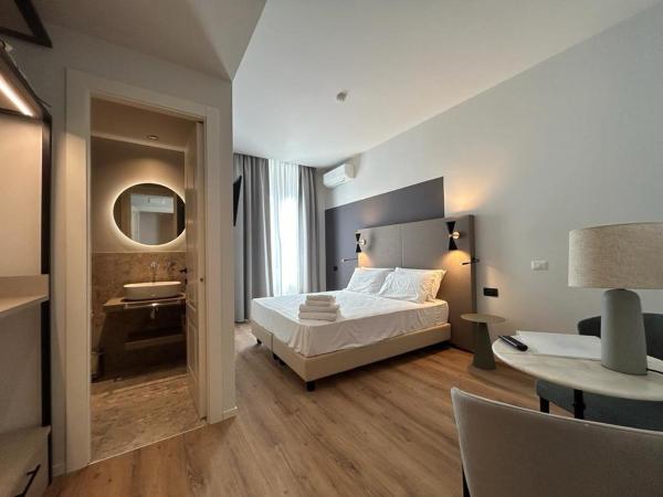 Na zdjęciu widoczny jest obiekt Hotel Porta Pia położony w mieście Rzym.