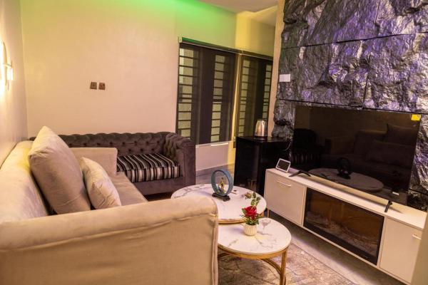 A la foto es mostra l'objecte NH Norvits Hotel situat a la ciutat de Ebelle.