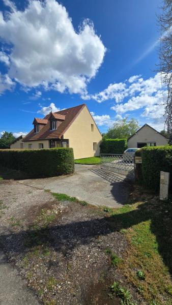 A la foto es mostra l'objecte Chambres de charme en Normandie situat a la ciutat de Beauge.