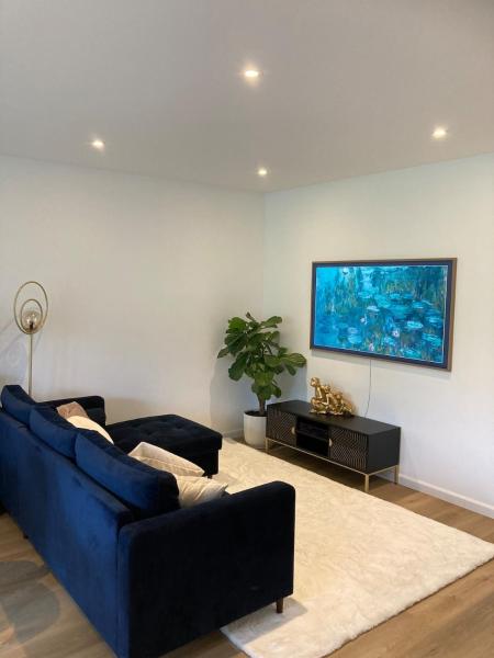 På bildet vises objektet Stylish flat,90m2, in a great central location som ligger i byen Brussel.