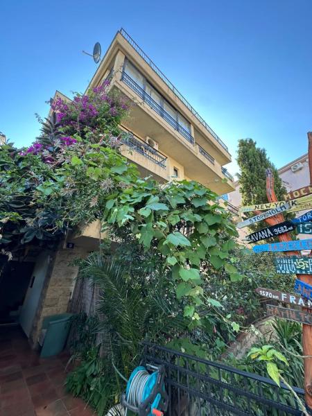 A la foto es mostra l'objecte Bono Apartments situat a la ciutat de Budva.