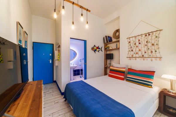 Foto 8: Studio Shell 22M2, 120m Vieux-Port, Clim, Wifi, Accès autonome avec code