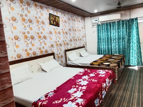 På bildet vises objektet Somnath Nivas som ligger i byen Vrindavan.