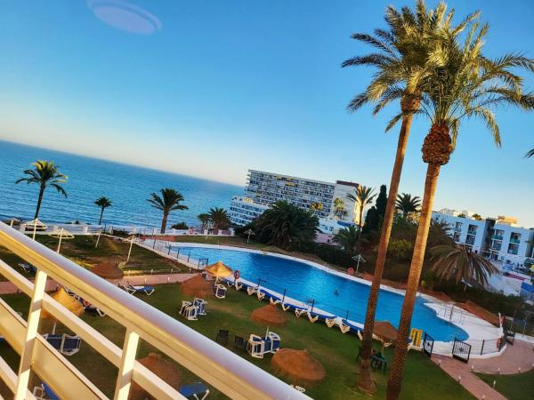 Sea & Pool View Holiday Apartment Torre De La Roca - Torremolinos