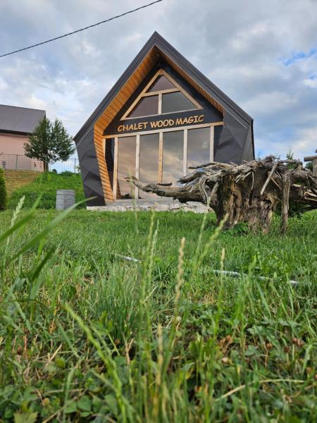 Na zdjęciu widoczny jest obiekt Chalet Wood Magic położony w mieście Kolašin.