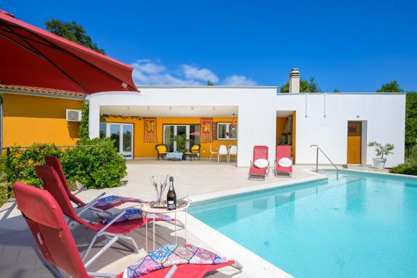 Na foto é possível ver o objeto Villa Tartufo with sauna by IstriaLux localizado na cidade de Vidulini.