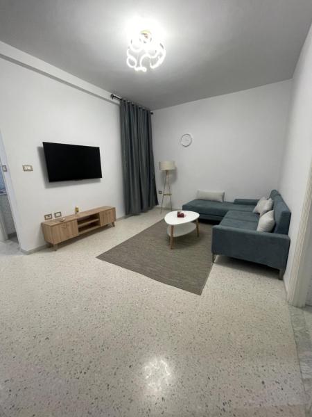 Op de foto is het object Appartement s2 avec garage te zien, gelegen in de stad Radès.