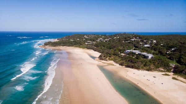 Φωτογραφία 2: Waves #14 by Discover Stradbroke