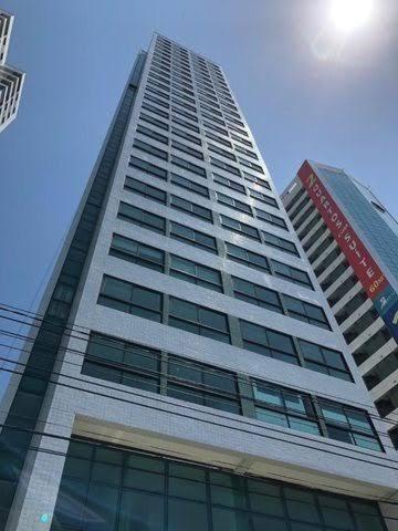 A la foto es mostra l'objecte Flat beira mar situat a la ciutat de Recife.