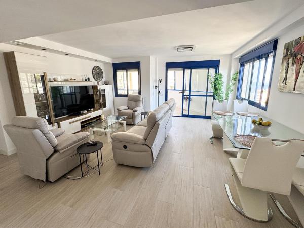 A la foto es mostra l'objecte Turquesa 2BR Beach Stay situat a la ciutat de Calp.