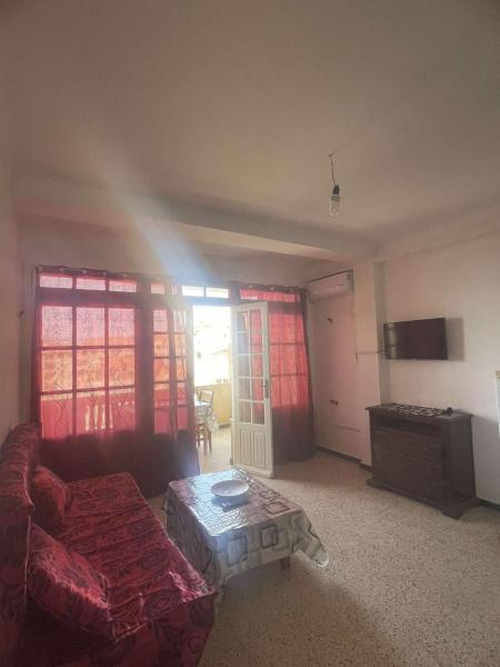 En la foto se muestra el objeto Bord de mer 3 F2 1chambre ubicado en la ciudad de Tigzirt.