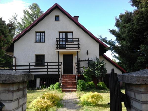 Auf dem Foto ist das Objekt Wałpusz Holiday Home in der Stadt Lemany zu sehen.