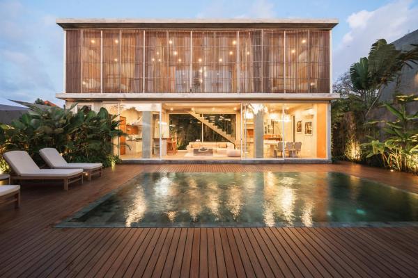 På billedet ses objektet Kuze House by Alfred in Bali beliggende i byen Mengwi.