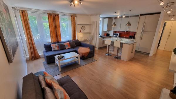 Spacious one Bedroom near Regent's Park, London