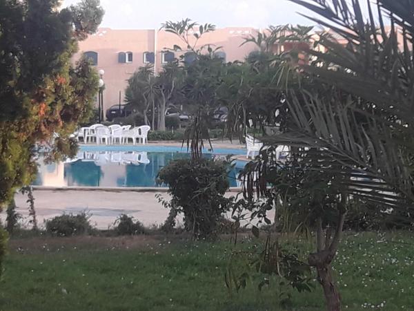 Foto 8: قرية نيس1 شاليه أرضي على حمام السباحة