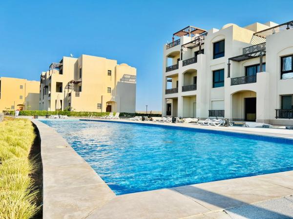 Na zdjęciu widoczny jest obiekt Luxury Escape in Hurghada, Egypt położony w mieście Hurghada.
