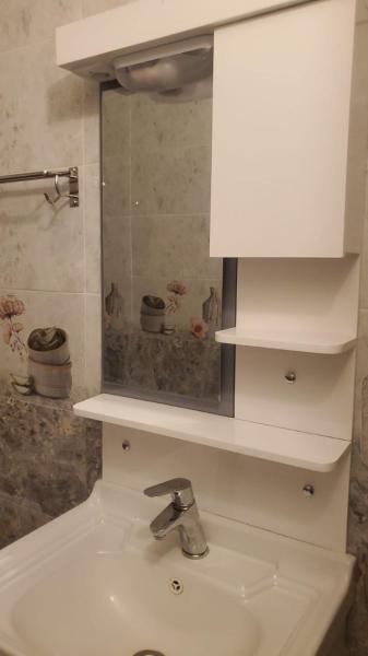 På billedet ses objektet Hébergement mosta beliggende i byen Mostaganem.