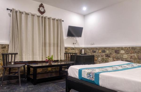 Foto 6: Jim & Holmes Resort & Luxury Residences in Jim Corbett National Park