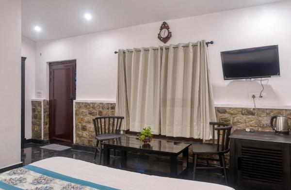 Foto 2: Jim & Holmes Resort & Luxury Residences in Jim Corbett National Park