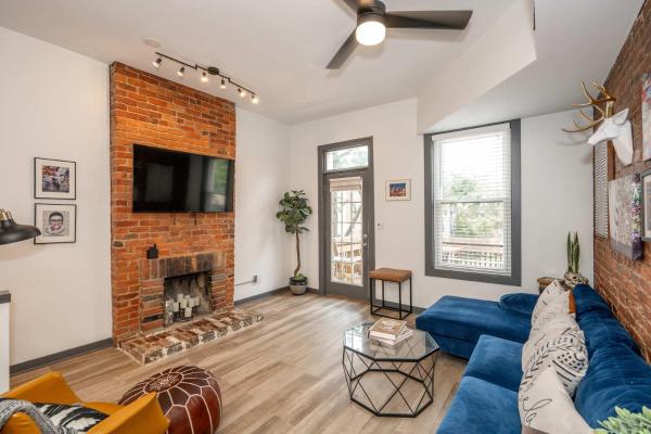 Na fotografii je vidět objekt Mansfield Retreat - A Chic Downtown Experience nacházející se ve městě Cincinnati.