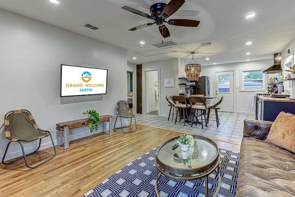 A la foto es mostra l'objecte Trendy 2 BDR with Sauna & Cold Plunge Close to DT situat a la ciutat de Austin.
