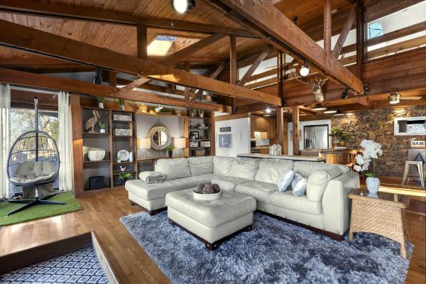 Cedar Nest - Experience Ozark Magic In Sunrise Beach - Sunrise Beach