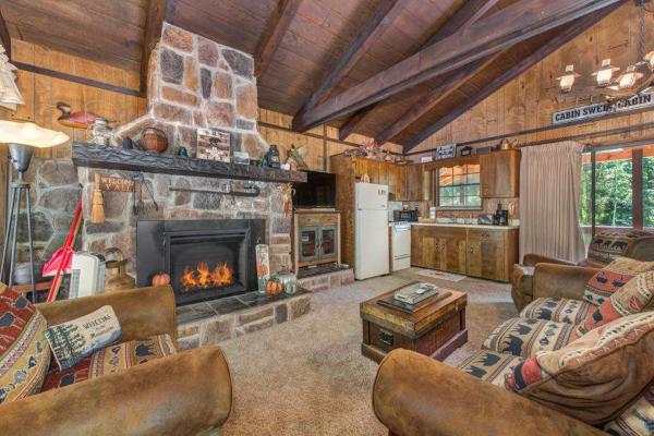 Foto 5: Rays Chalet - Unique and Cozy Riverfront Home