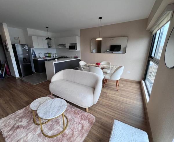 A la foto es mostra l'objecte APARTMENT NEW COMFORTABLE in MIRAFLORES situat a la ciutat de Lima.