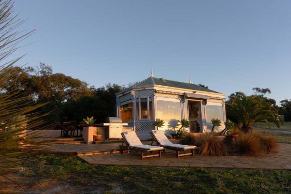 Kuvassa näkyy kohde Luxury Couples Hideaway by the Sea, joka sijaitsee kaupungissa Waitpinga.