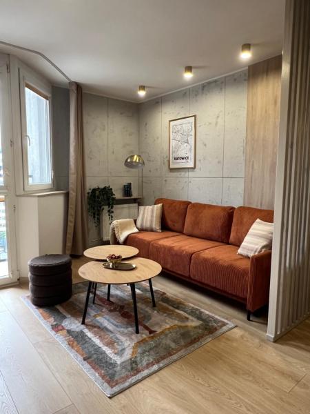 A la foto es mostra l'objecte Silesian Gold Apartments situat a la ciutat de Katowice.