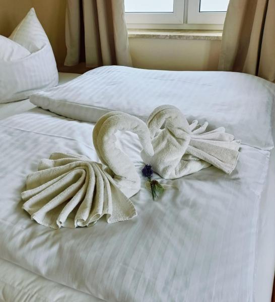 Na zdjęciu widoczny jest obiekt Haus Luca Fuhlendorf położony w mieście Fuhlendorf.