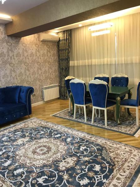 Park Azure Family Apartment, Baku