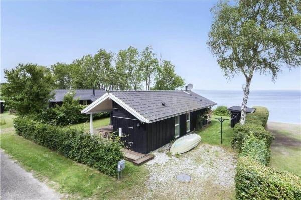 La photo montre l'objet 8164-Praesto-Klintestien-16 situé dans la ville de Præstø.