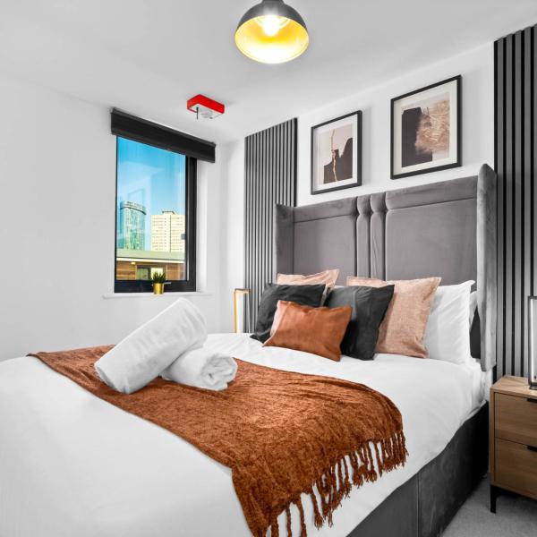Modern Central Two Bedroom Apartment - Great Location - Fast Wifi 404r - Birmingham