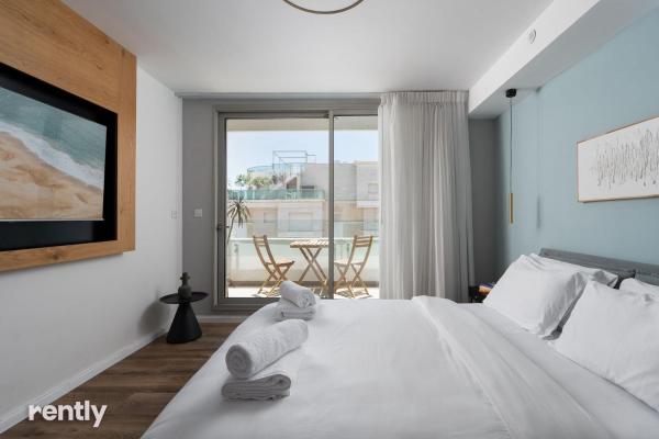 På billedet ses objektet Apartments And Studios At Sea Side By Rently beliggende i byen Eilat.