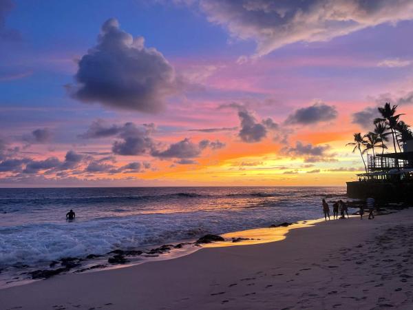 Oceanfront 2-bedroom Retreat In Kailua-kona - Kailua-Kona, HI