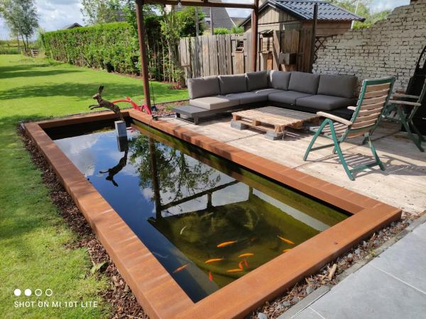 La photo montre l'objet Luxury eco home with large garden and lots of light situé dans la ville de Hoek.