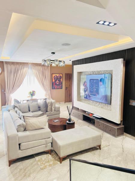 A la foto es mostra l'objecte VIO Luxury Homes situat a la ciutat de Lagos.