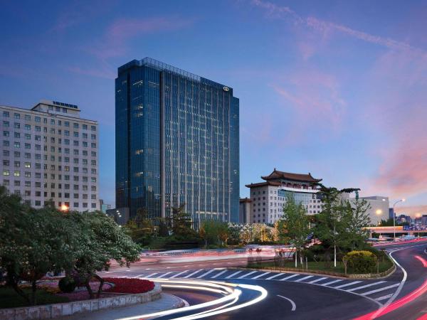 A la foto es mostra l'objecte Sofitel Beijing Central situat a la ciutat de Pequín.
